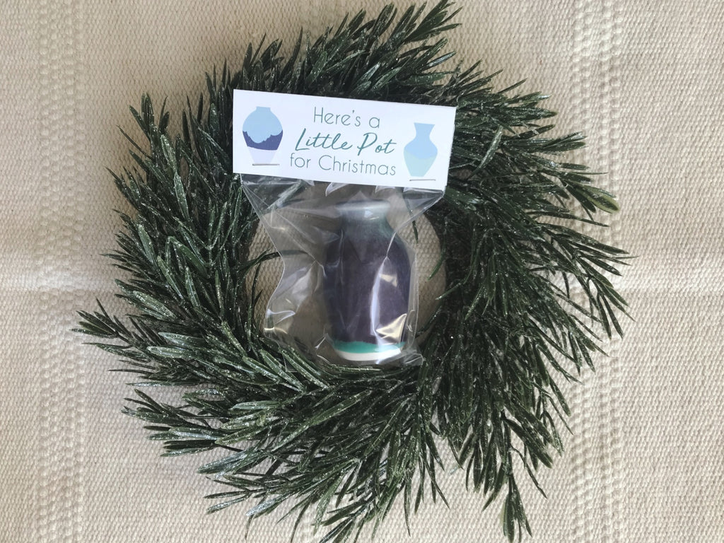 Little Pot for Christmas